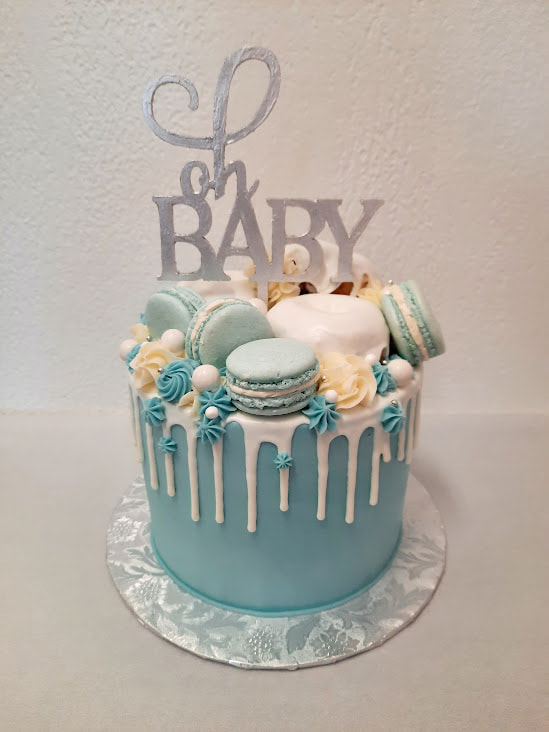 Baby shower cake