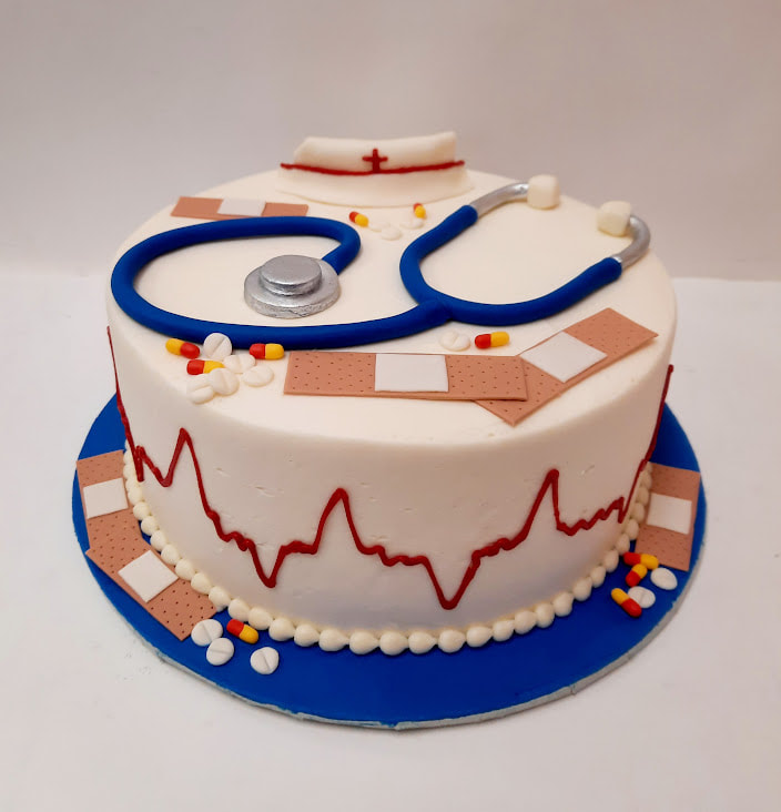 Nurse pinning cake