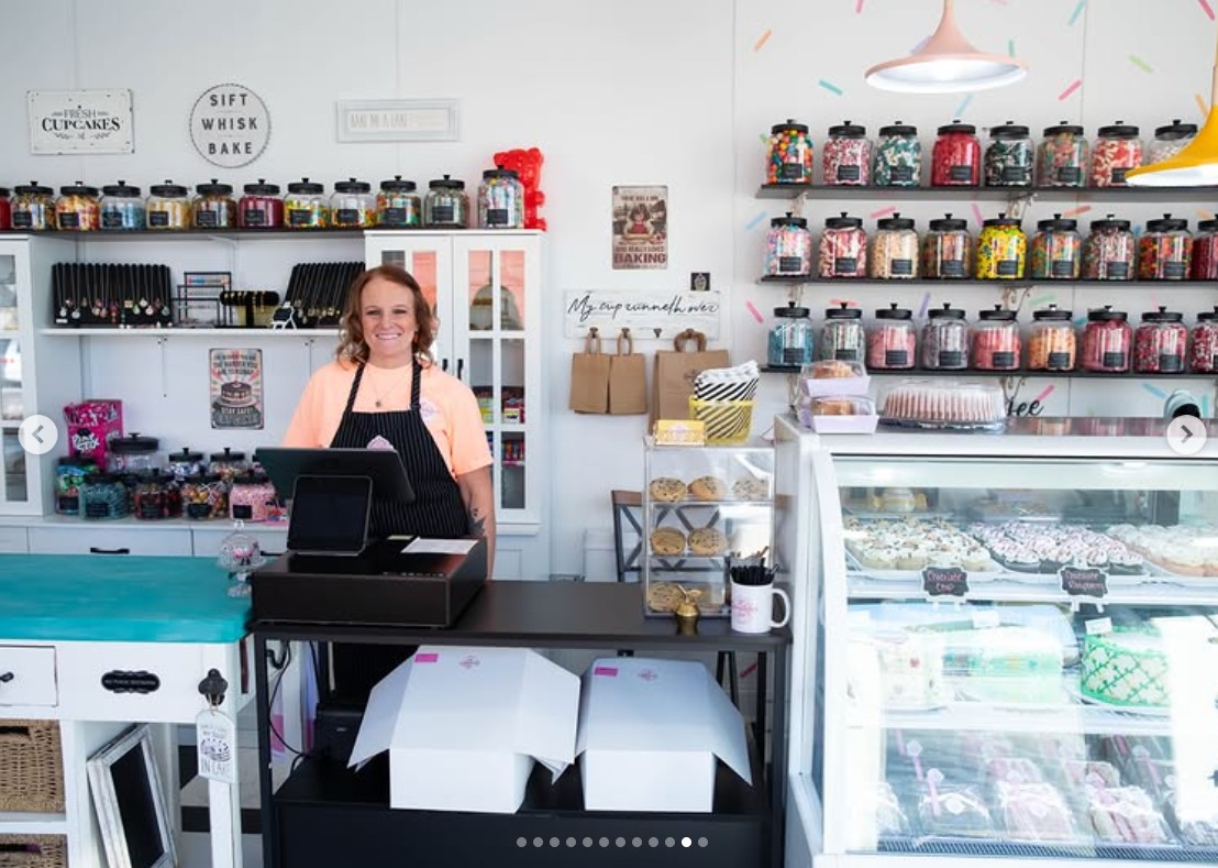 Liz Thompson behind the counter at Gwendolyn Lee Cakery
