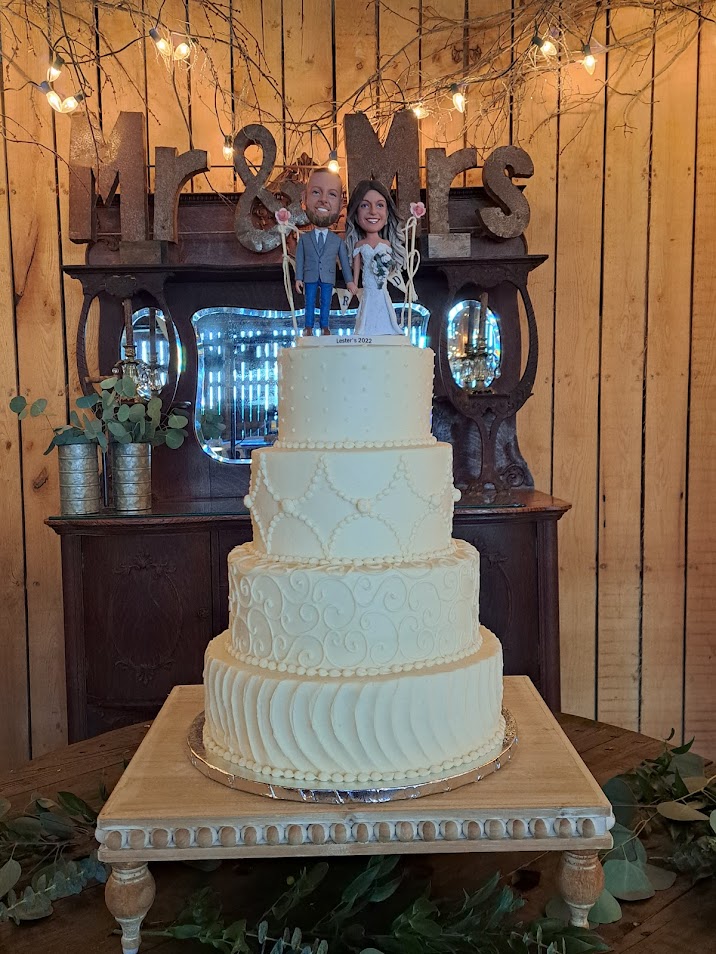 Autumn wedding cake