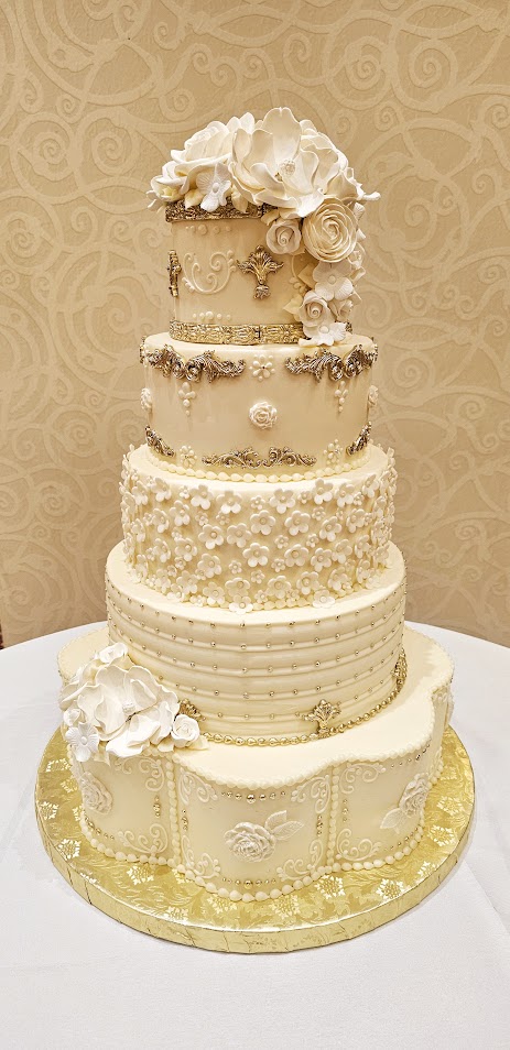 November wedding cake